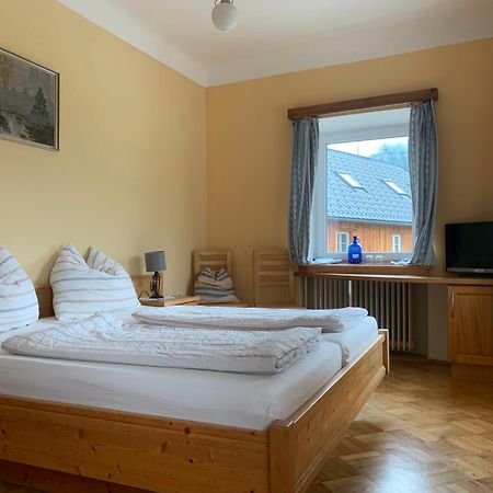 Bed and Breakfast Wengerwirt Zur Laube Weng im Gesause Экстерьер фото